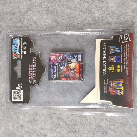 World’s Smallest Action Micro-Figures Transformers “Optimus Prime” #100 1.25" - Picture 4 of 9
